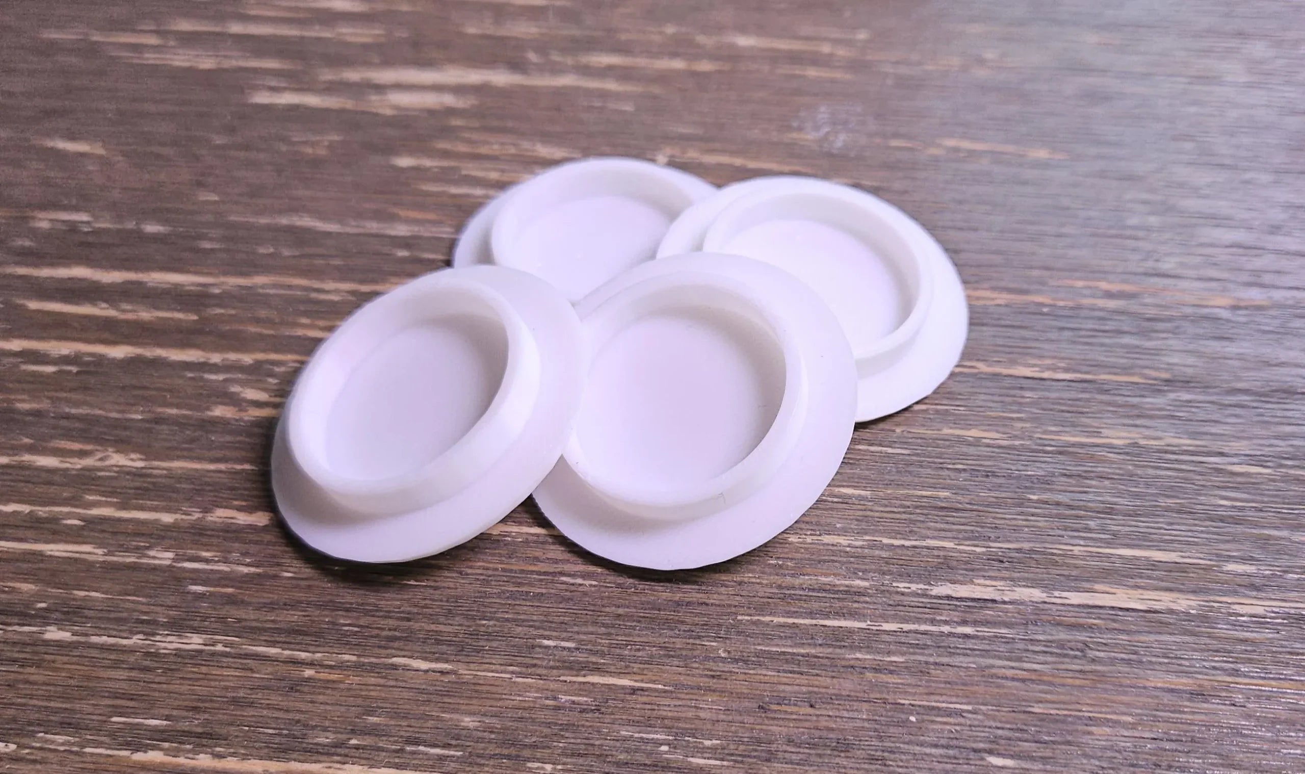 Aerogarden Lid Hole Caps set of 4. image 1