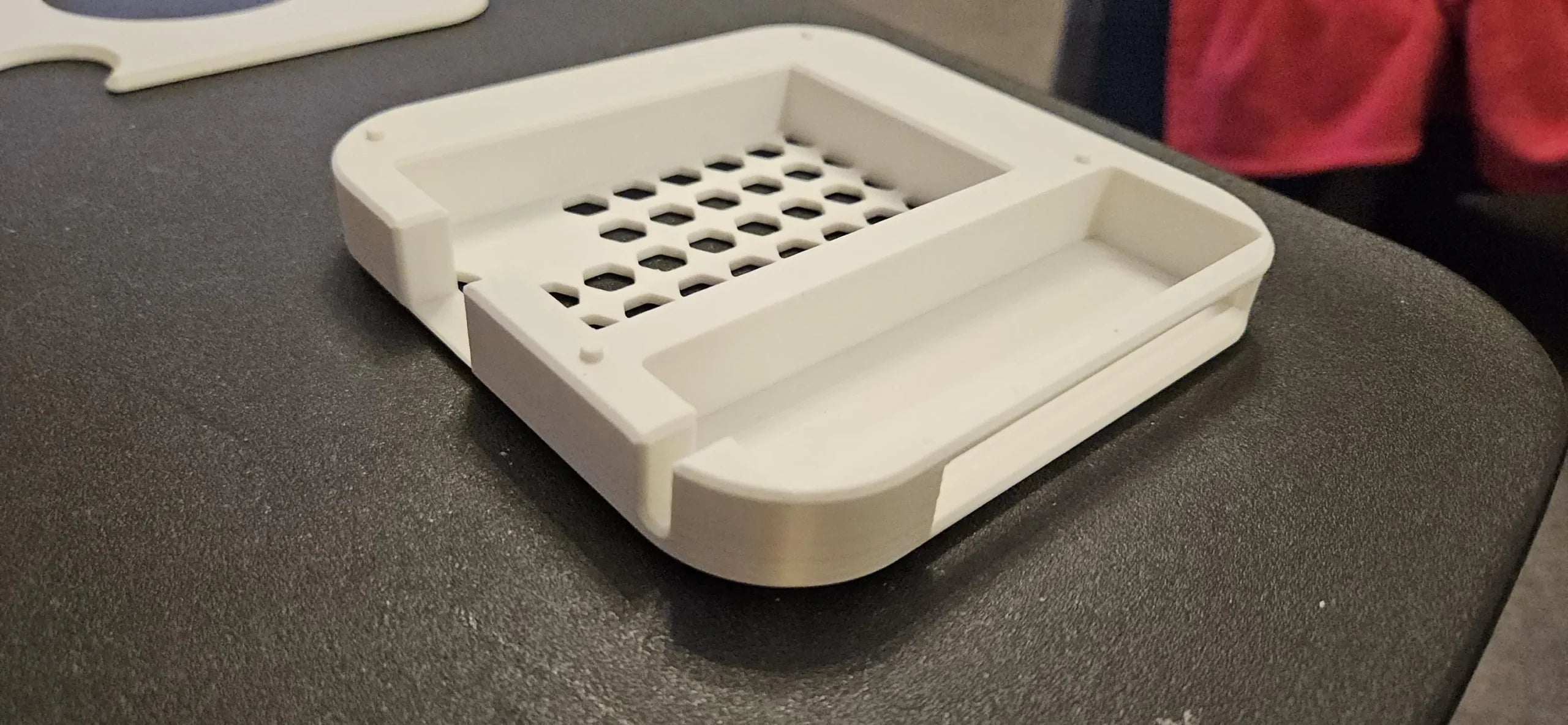 Sleek Mac Mini Stand with Bonus USB and SSD Slots image 4