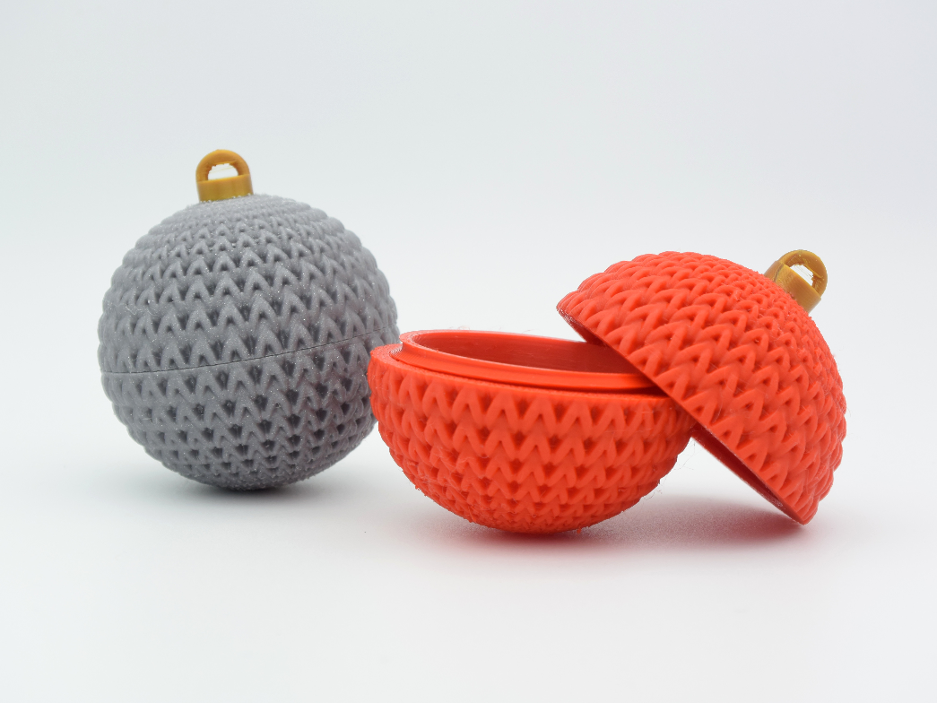 Knitted Christmas Ornament Container